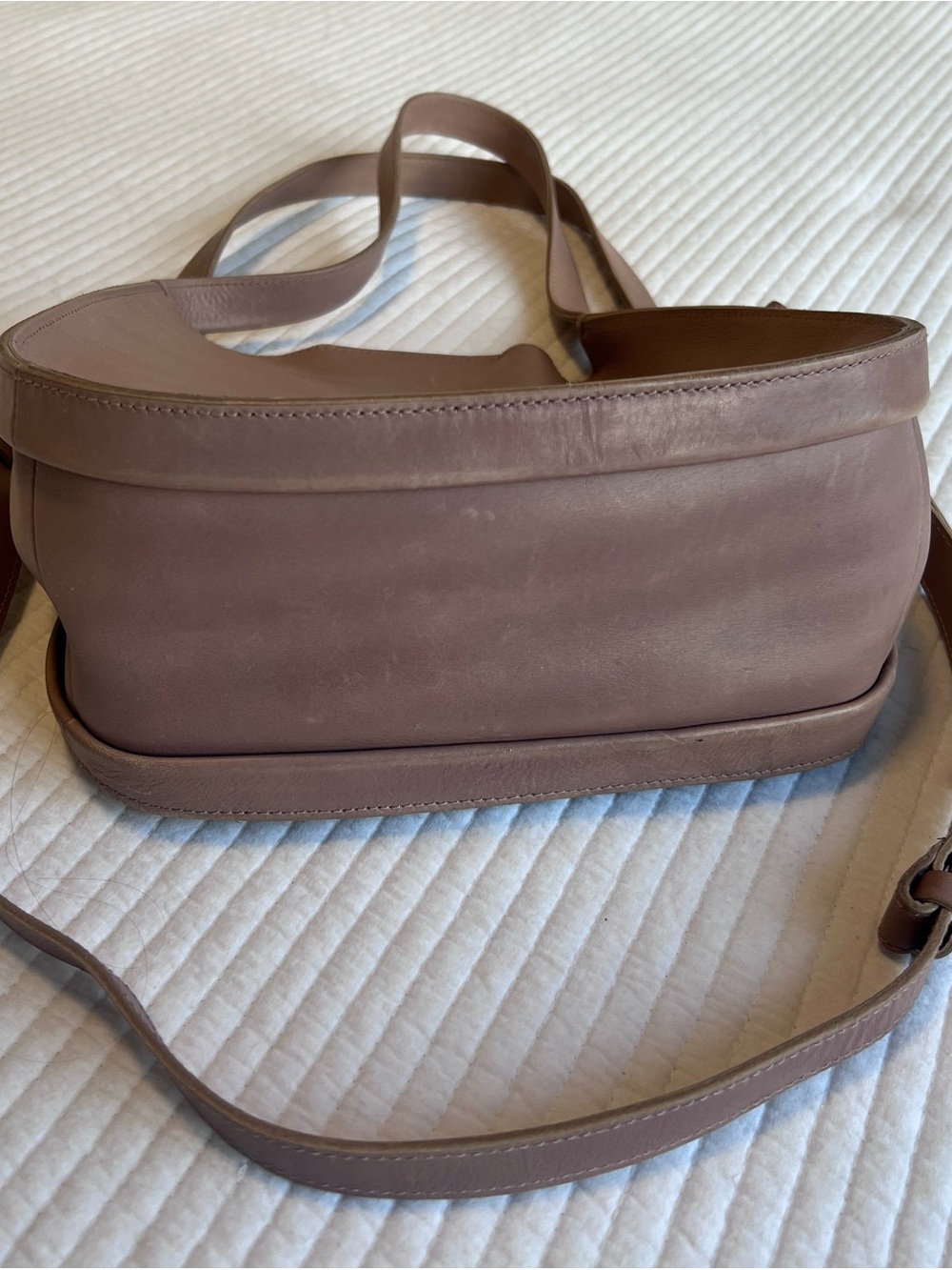 Madewell Sydney Shoulder Bag in Mauve - Picture 6 of 6